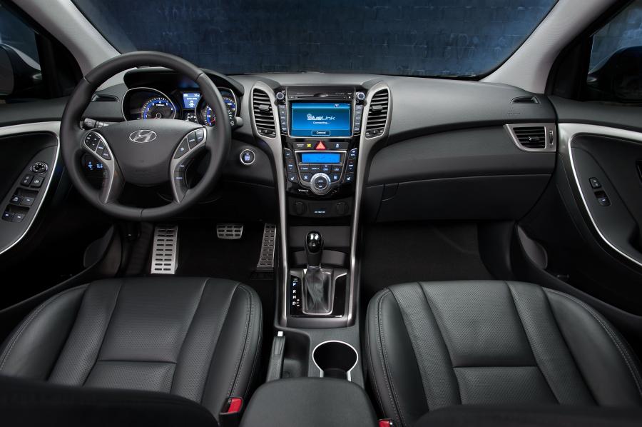  Hyundai Elantra GT 2012 года  (фото 37 из 151)